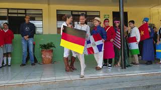 Desfile de Banderas en conmemoración a la ONU [upl. by Yssirc309]