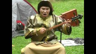 Doshpuluur  Kehlkopfgesang  Mongolei Musik  Obertongesang [upl. by Zenas298]