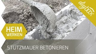 Stützmauer betonieren Kleine Schalsteinmauer selber bauen [upl. by Esela]