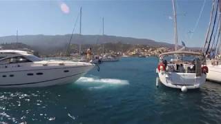 Mediterranean mooring problems in Poros [upl. by Erehs]