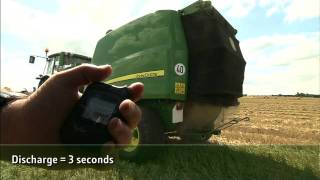 John Deere 900 Series Baler Benchmarking [upl. by Mccready]