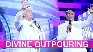 Pastor Benny Hinn and Pastor Chris  Divine Outpouring during the MHIS in Lagos [upl. by Neleb]