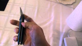 How to open and close a Kershaw Scallion knife [upl. by Schilling]