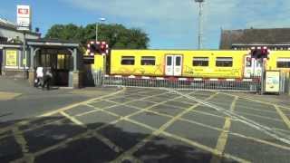 Birkdale Level Crossing [upl. by Gnek]